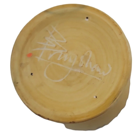 Wonky goblet cat Belinda Brayshaw (Ireland) - Picture 2 of 3